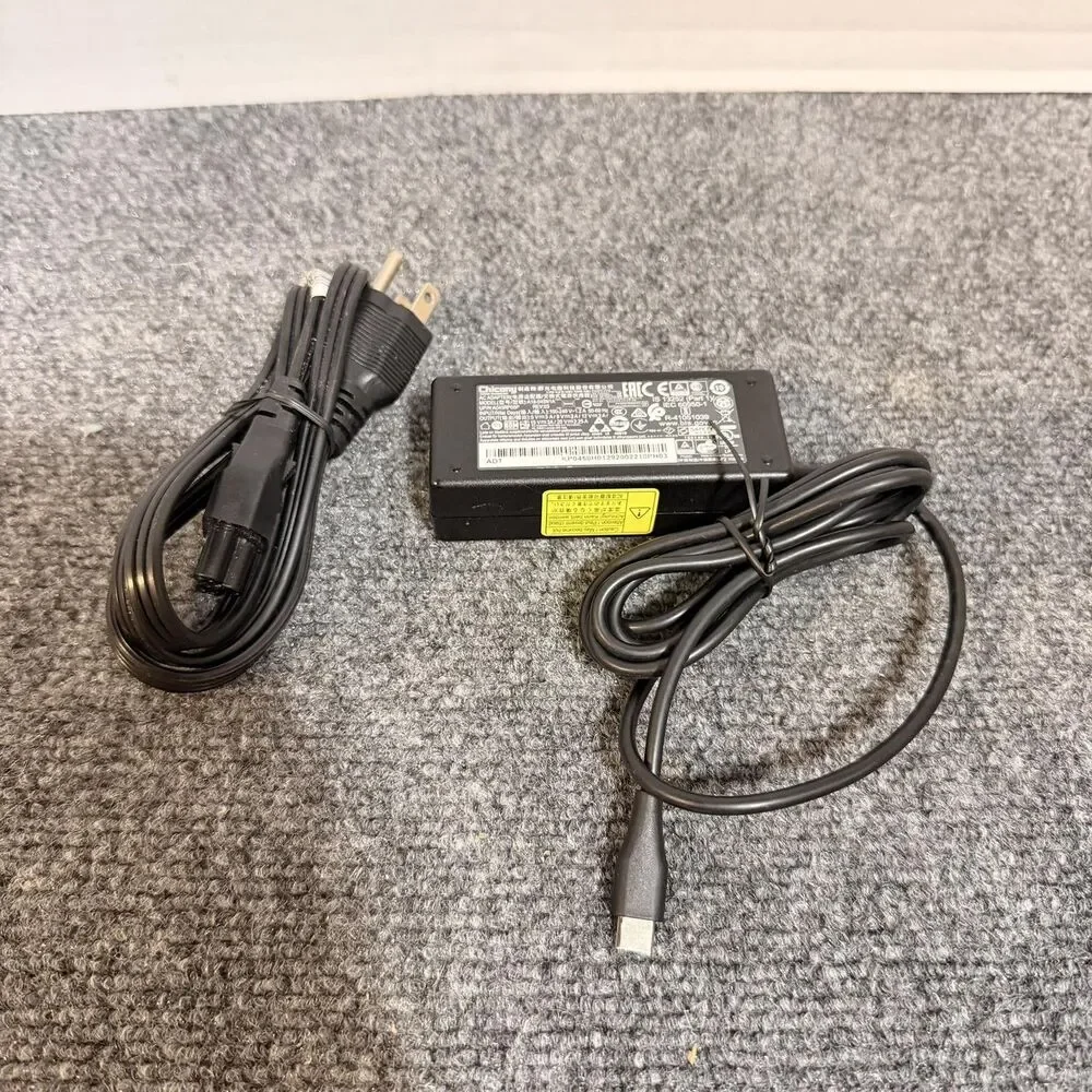 Chicony USB-C Laptop Charger 45W AC Adapter 15V 20V Power Supply Black